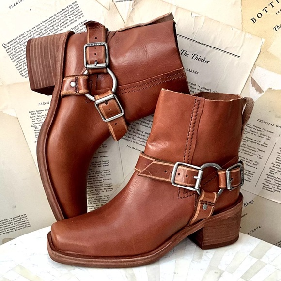 We The Free Shoes - Free People We The Free Briggs Crop Rider Boot Eucalyptus Tan Brown